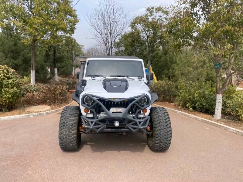 呂梁12年Jeep牧馬人1