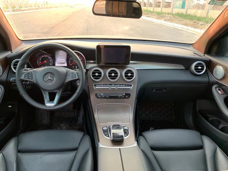 徐州18年奔驰GLC3