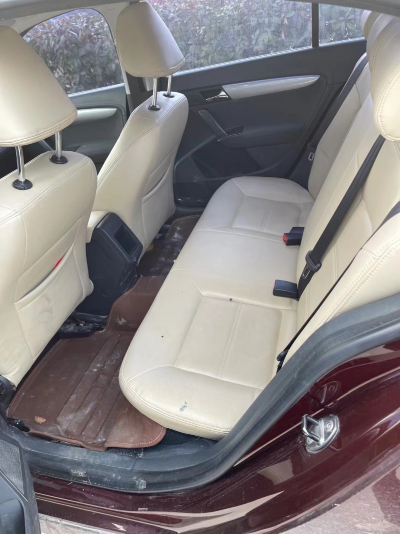 徐州14年大众朗逸6