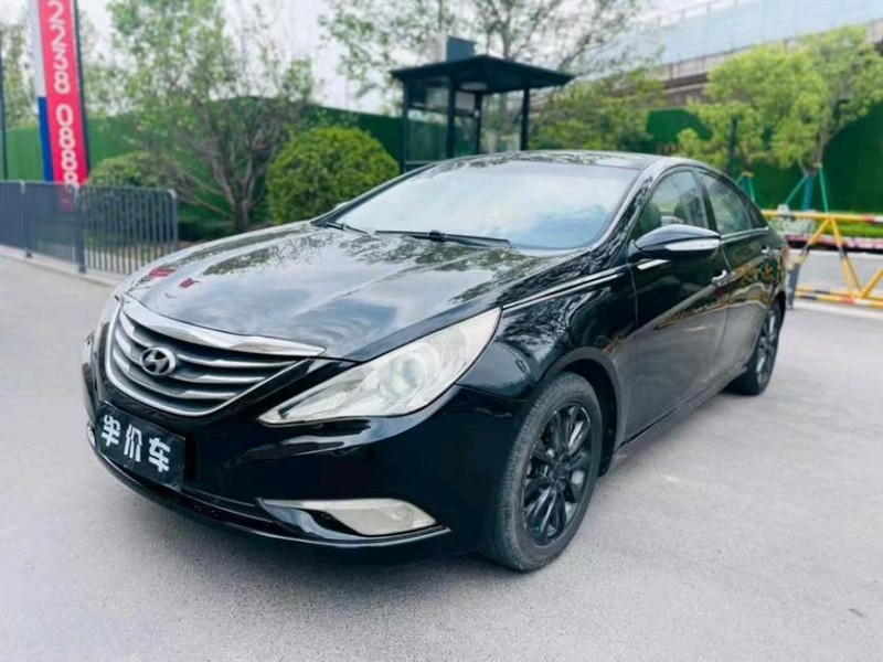 东莞13年现代索纳塔八7