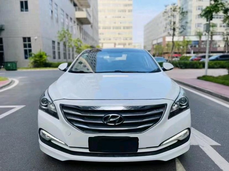 东莞14年现代名图1