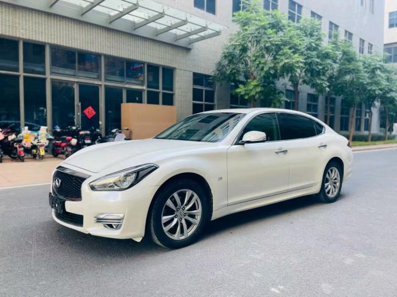東莞18年英菲尼迪Q703