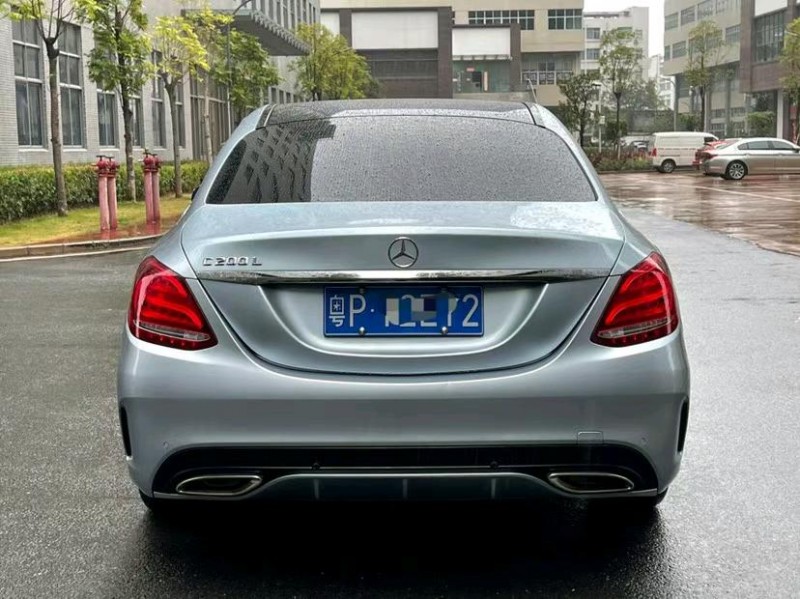 东莞16年奔驰C9