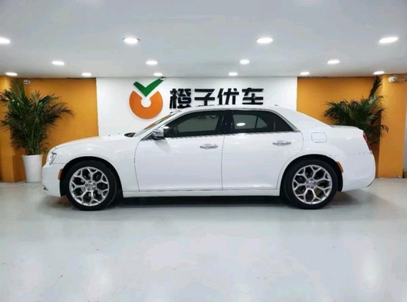 安順19年克萊斯勒300C5