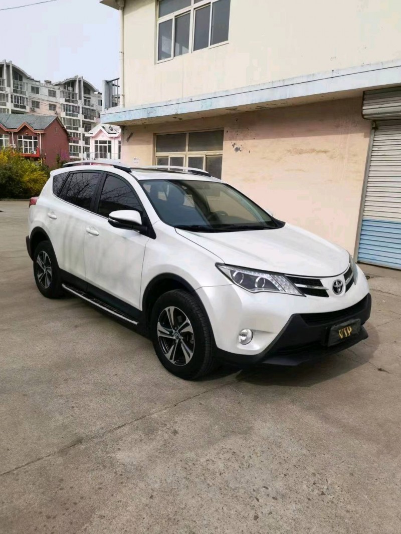 東營15年豐田RAV43