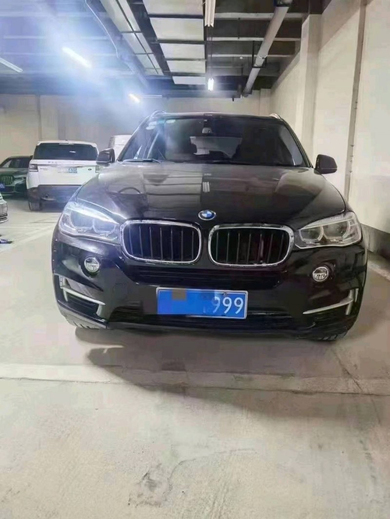 重慶15年寶馬X51