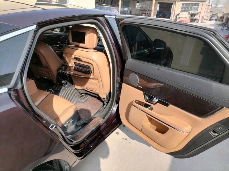 廊坊12年捷豹XJL4