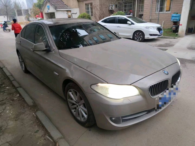 北京12年宝马5系2