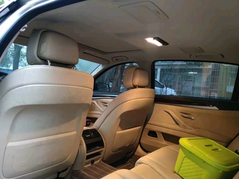 北京12年宝马5系6