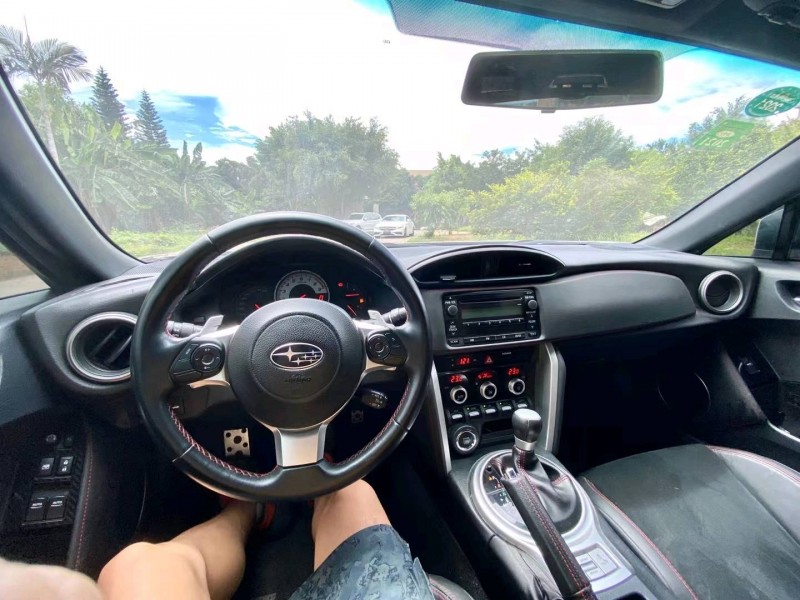 東莞17年斯巴魯BRZ7