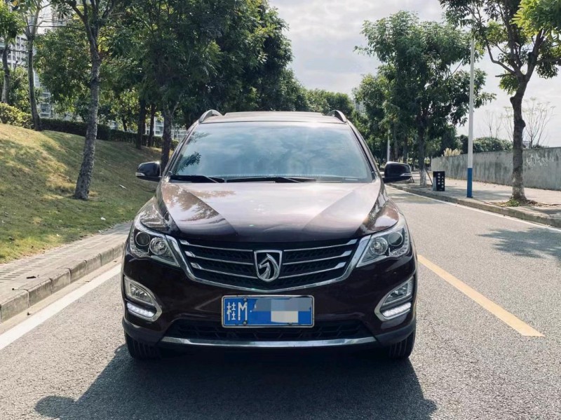 惠州16年寶駿5601