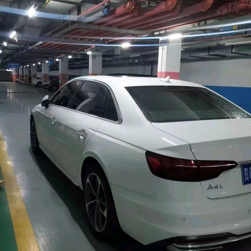 銅仁21年奧迪A4L8