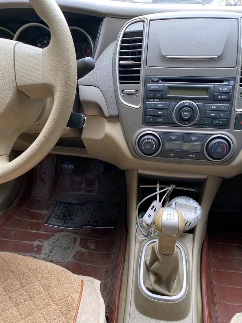 煙臺14年日產軒逸5