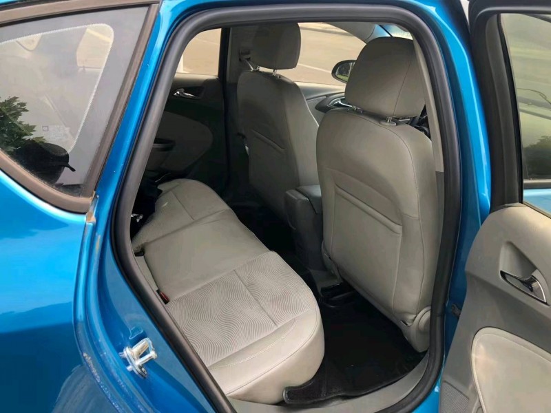 徐州14年别克英朗9