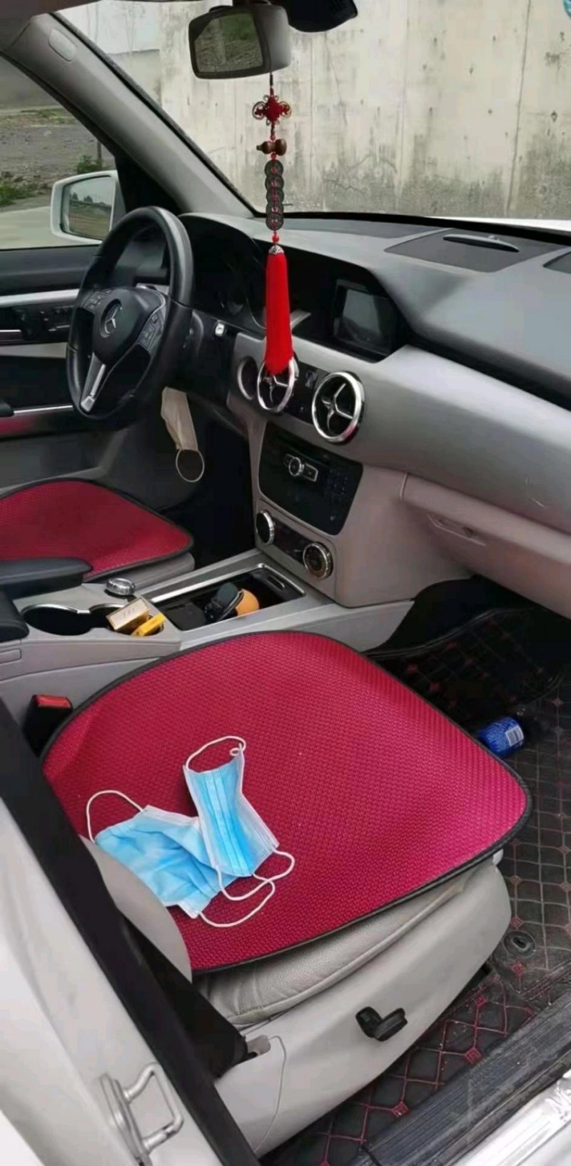 东营13年奔驰GLK7