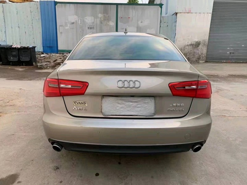 廣州14年奧迪A6L8