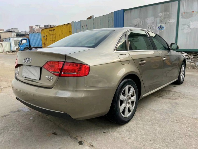 广州12年奥迪A4L9