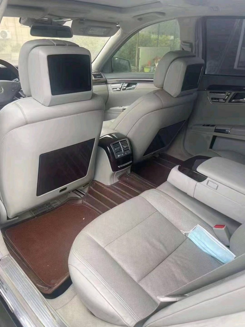 东营15年奔驰S9