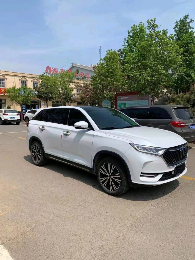 東營21年長安汽車歐尚3