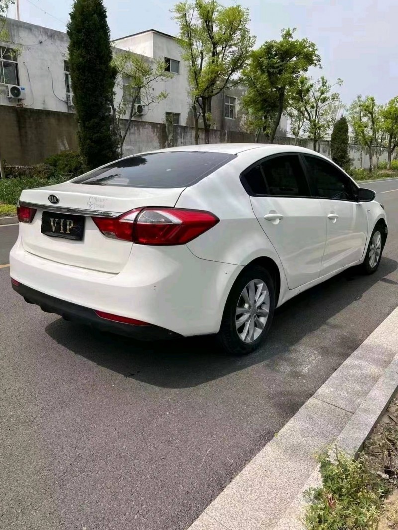 蘇州17年起亞K35