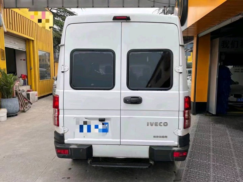 常州20年依維柯房車9
