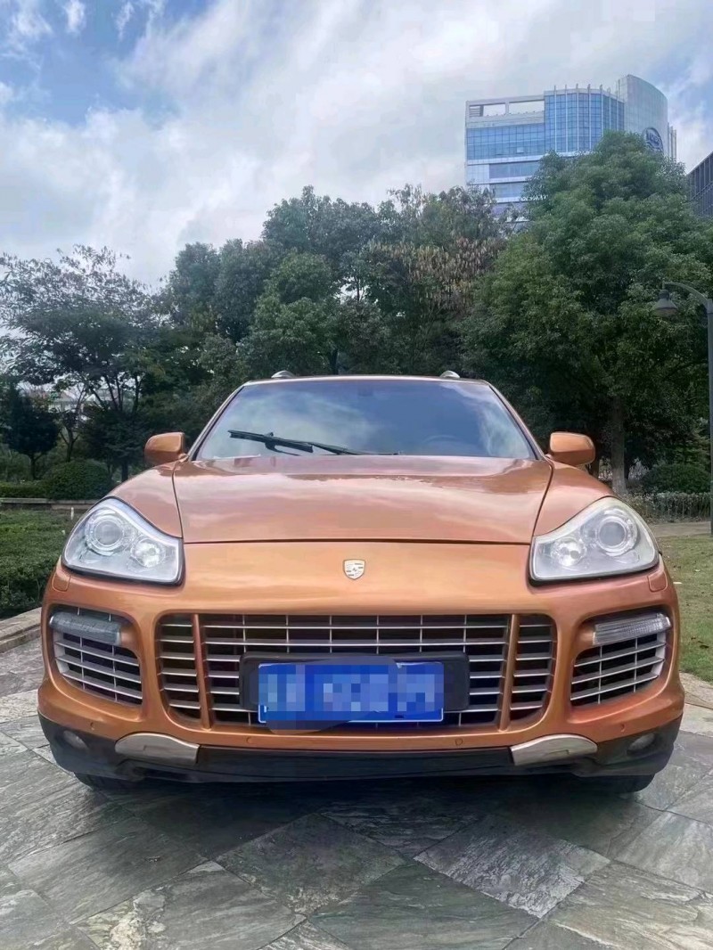 金華09年保時捷卡宴1