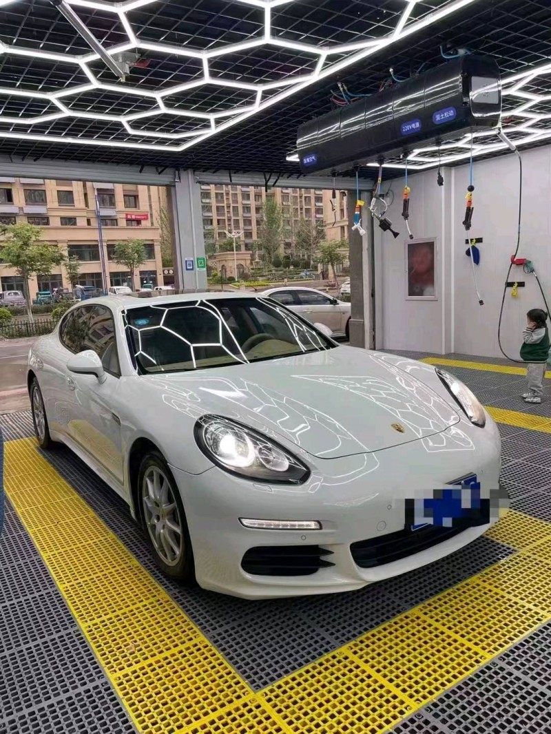 金華13年保時捷帕拉梅拉2