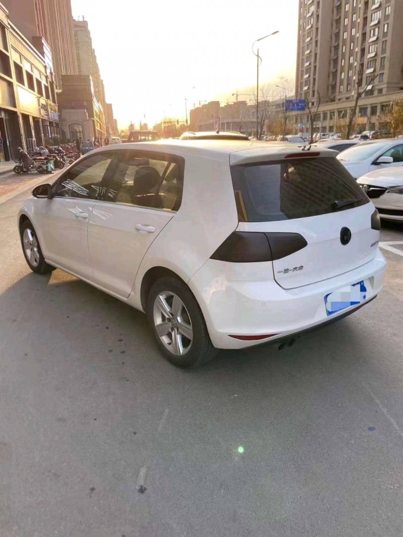 北京15年大众高尔夫9