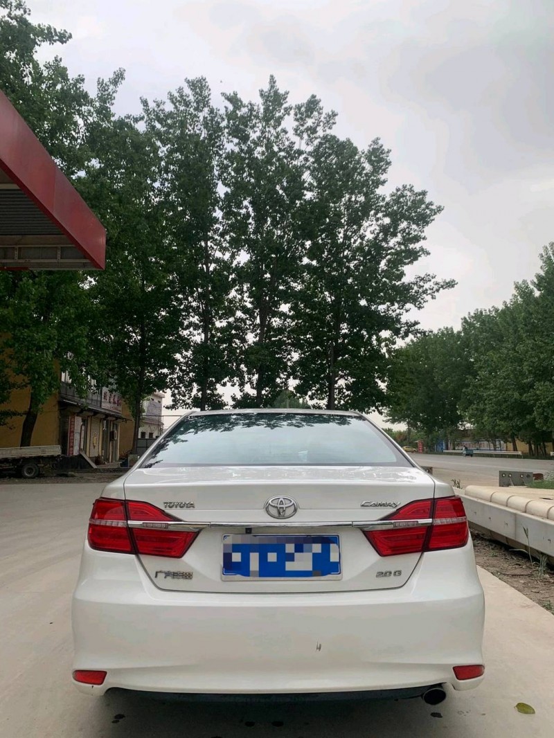 北京17年丰田凯美瑞7