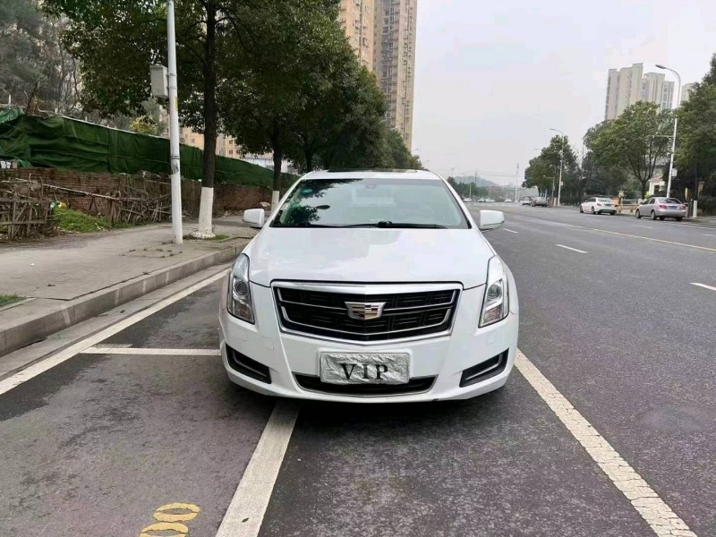 邵陽17年凱迪拉克XTS1