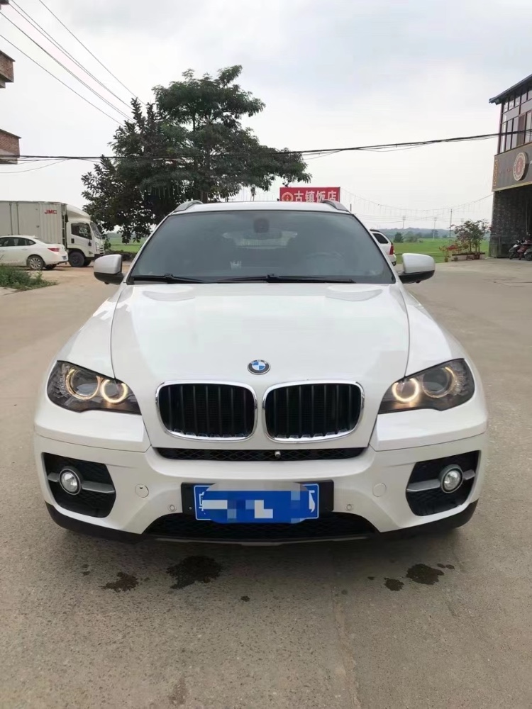 南寧10年寶馬X61