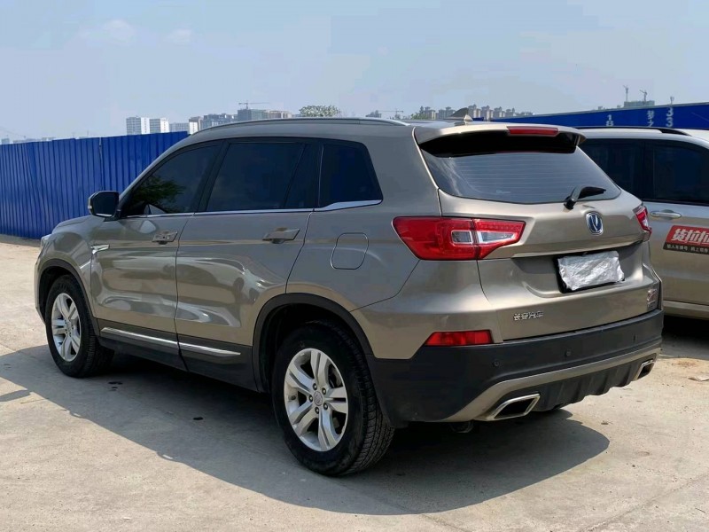 南寧16年長安汽車CS758