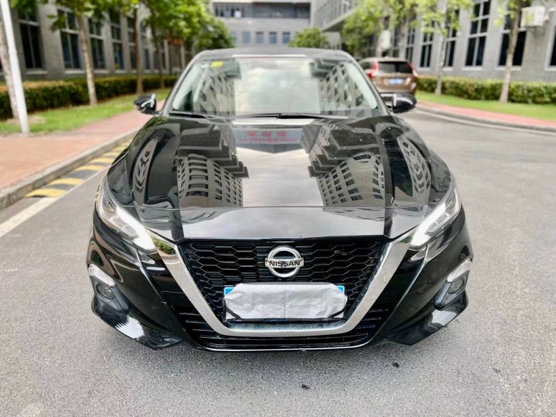 東莞21年日產天籟1
