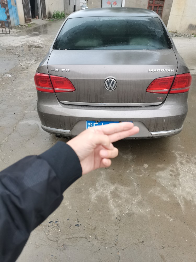 北京13年大众迈腾1