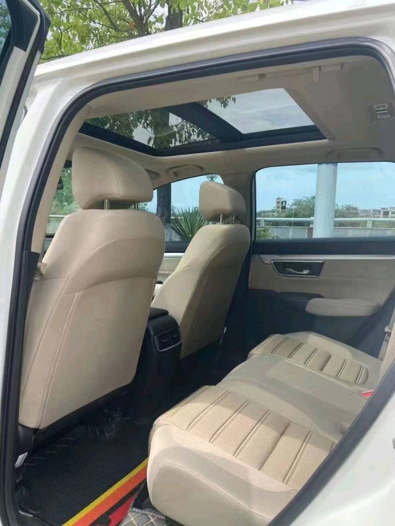 珠海20年本田CR-V5