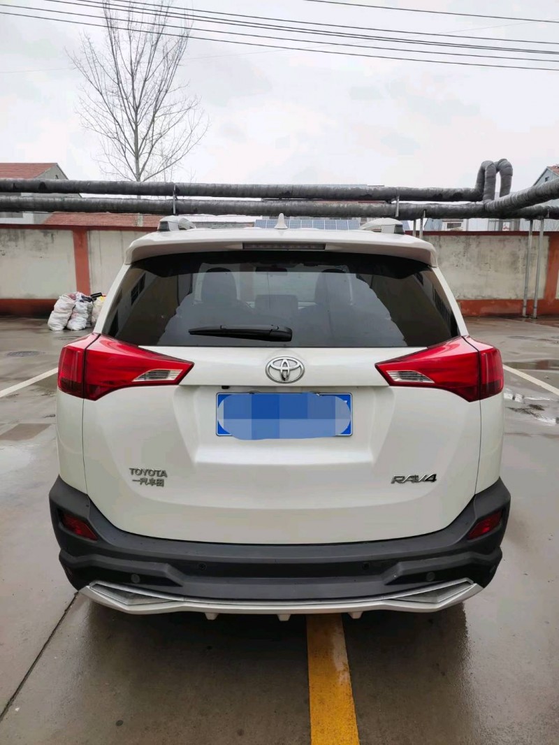 徐州16年丰田RAV4荣放5