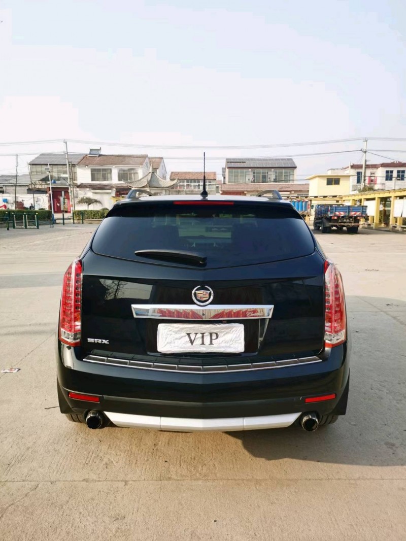 徐州12年凯迪拉克SRX5