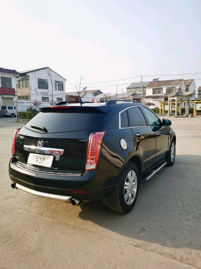 徐州12年凯迪拉克SRX6