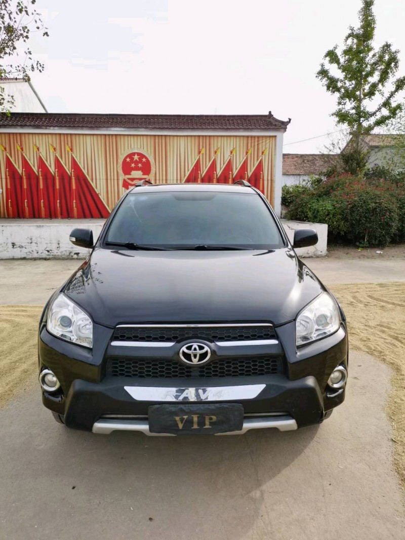 徐州12年丰田RAV41