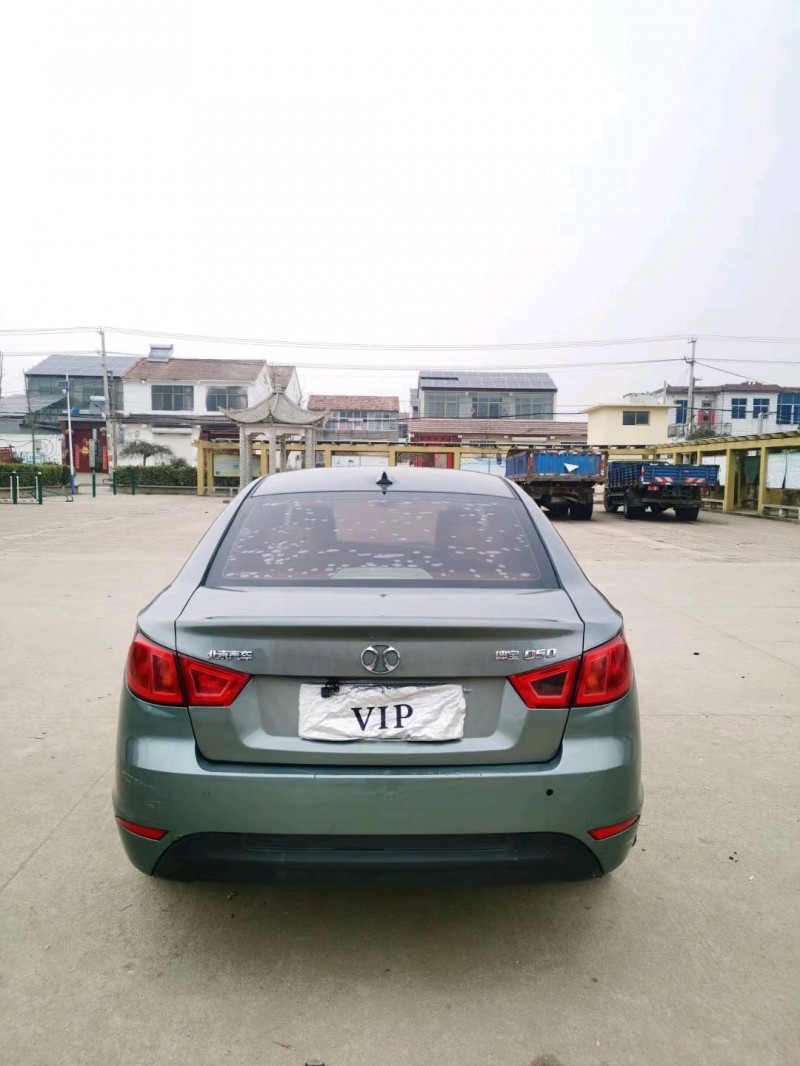 徐州15年北汽绅宝D505