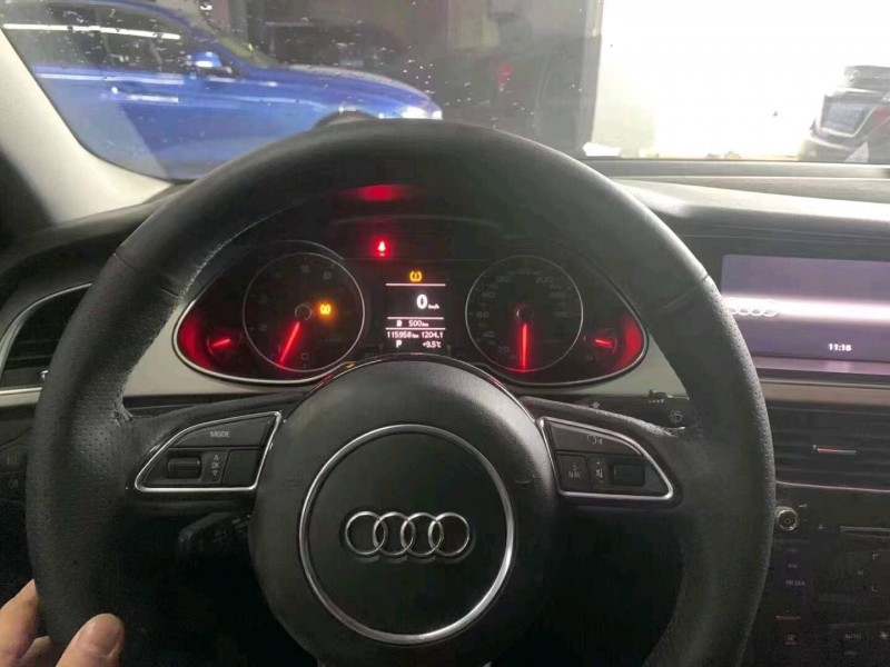 湖州13年奧迪A4L8