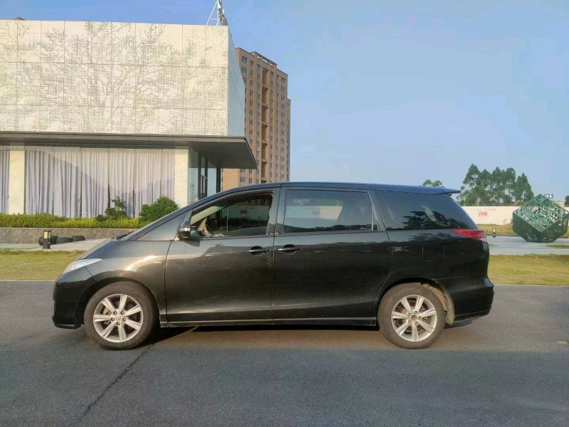 北京12年丰田普瑞维亚4