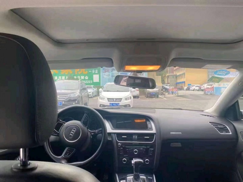 安阳16年奥迪A54