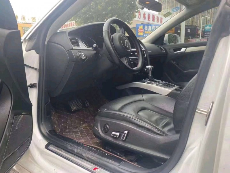 安阳16年奥迪A55