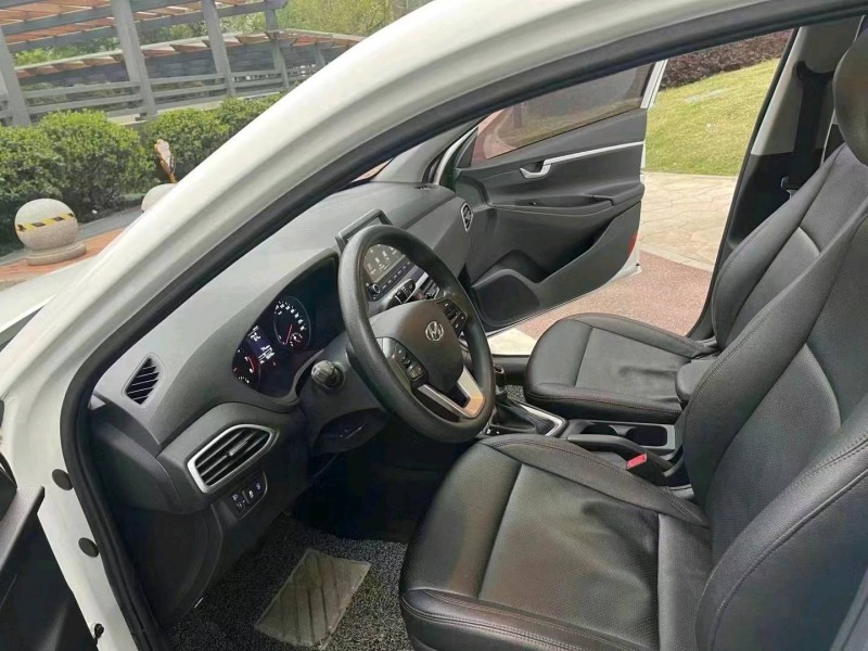 北京19年现代悦动4