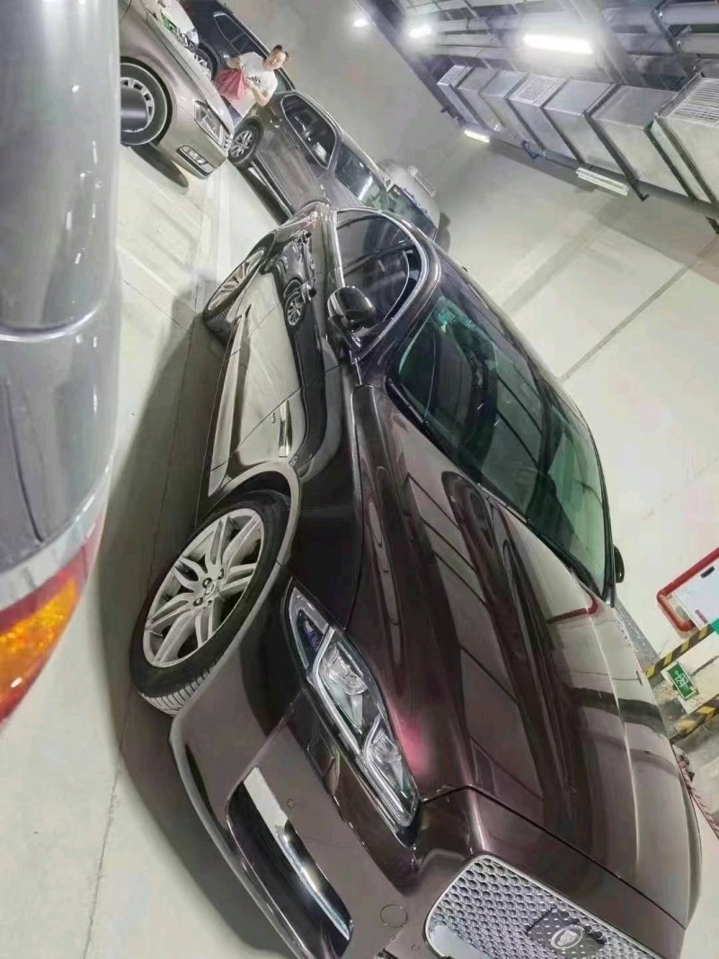 重慶19年捷豹XJL7