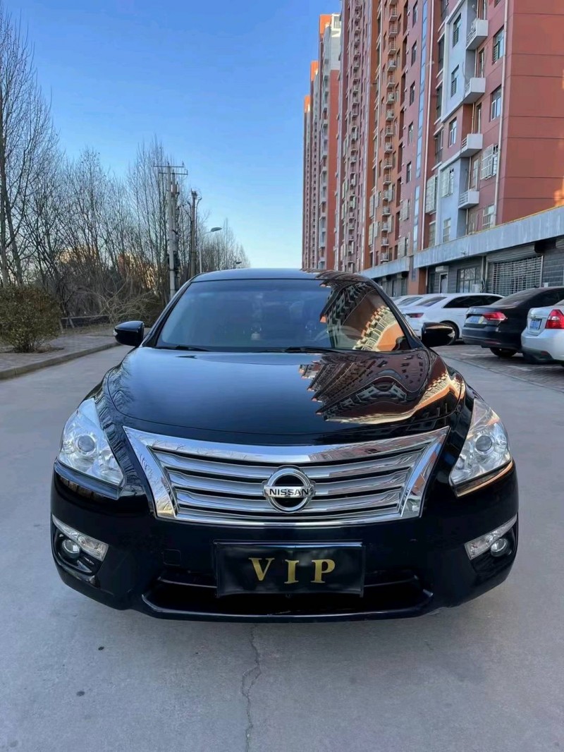邢臺15年日產天籟1