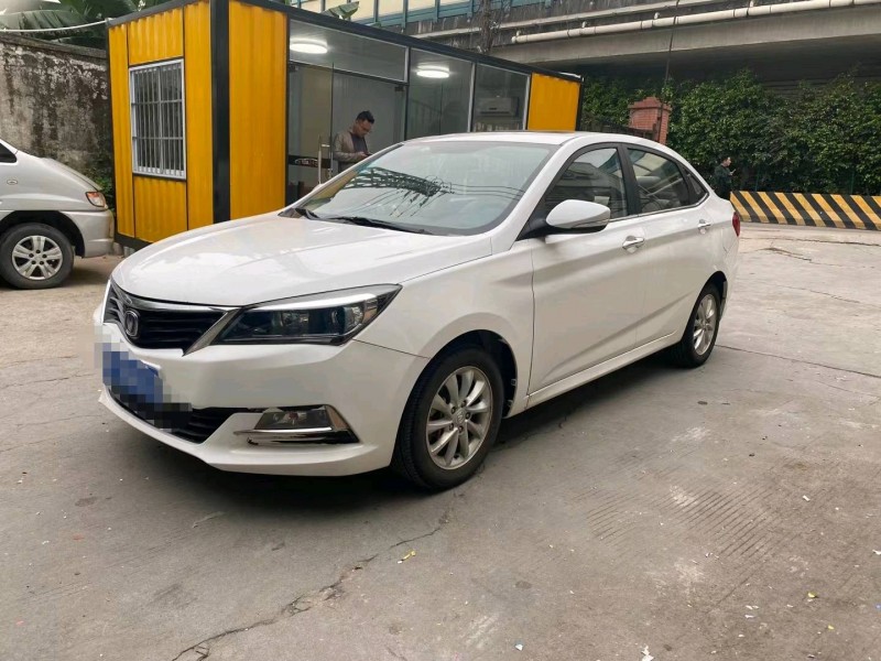 廣州16年長安汽車悅翔V72