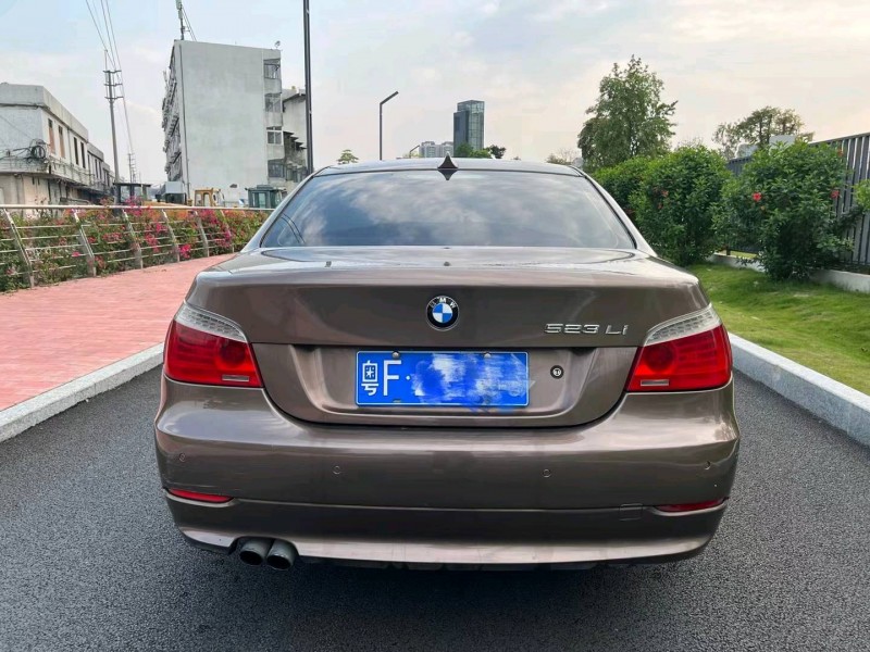 廣州08年寶馬5系6