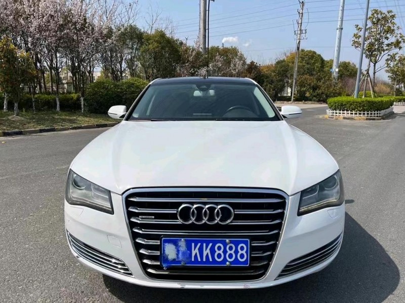 鹽城13年奧迪A8L1